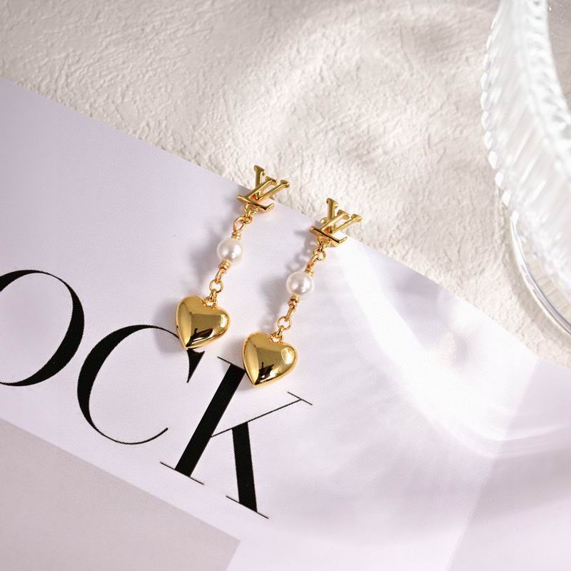 LV Earring 04yxh22 (5)