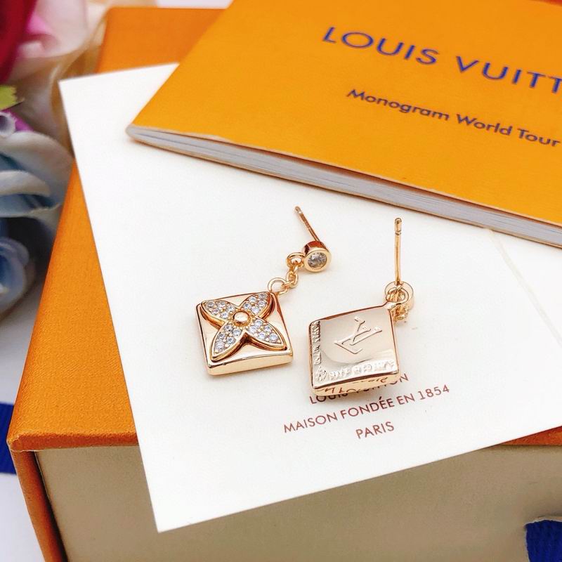 LV Earring 04yxh24 (3)
