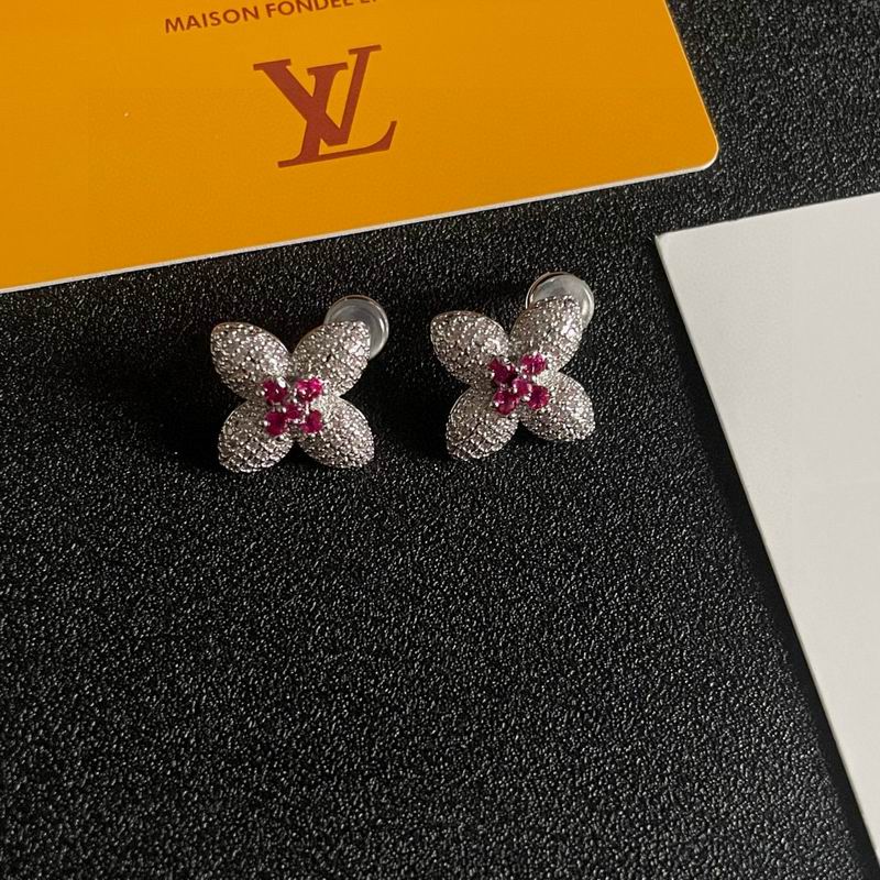 LV Earring 04yxh32 (4)