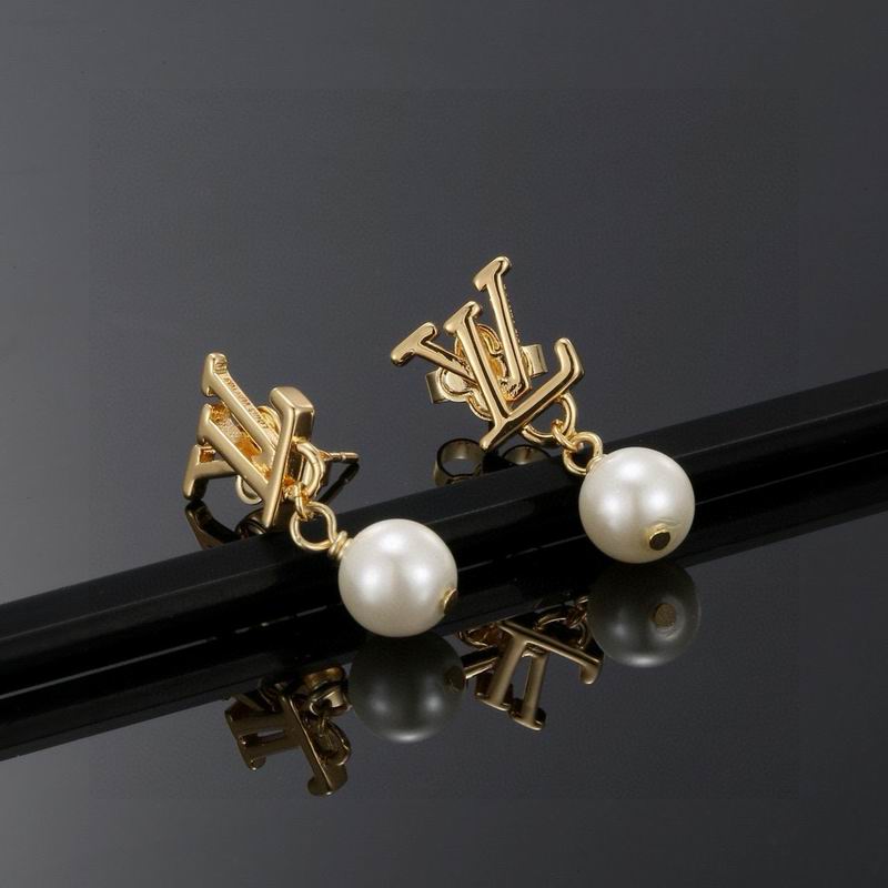LV Earring 04yxh42 (6)