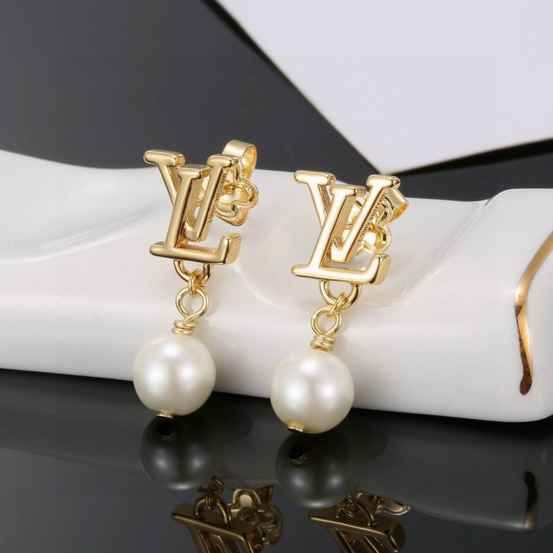 LV Earring 04yxh42 (7)