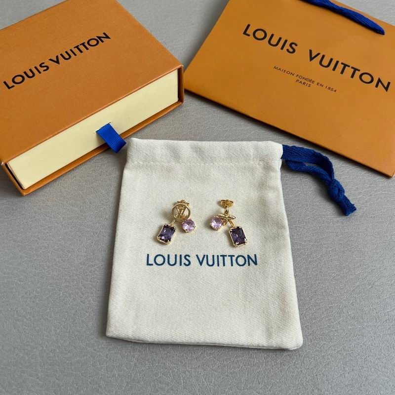LV Earring 04yxh47 (1)