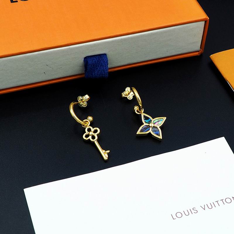 LV Earring 04yxh51 (5)