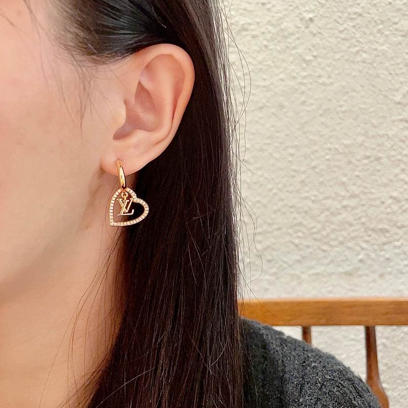 LV Earring 04yxh57 (4)