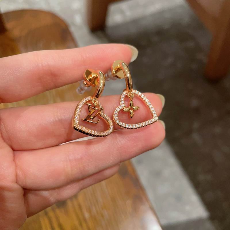 LV Earring 04yxh57 (5)