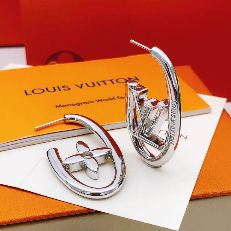 LV Earring 04yxh66 (2)