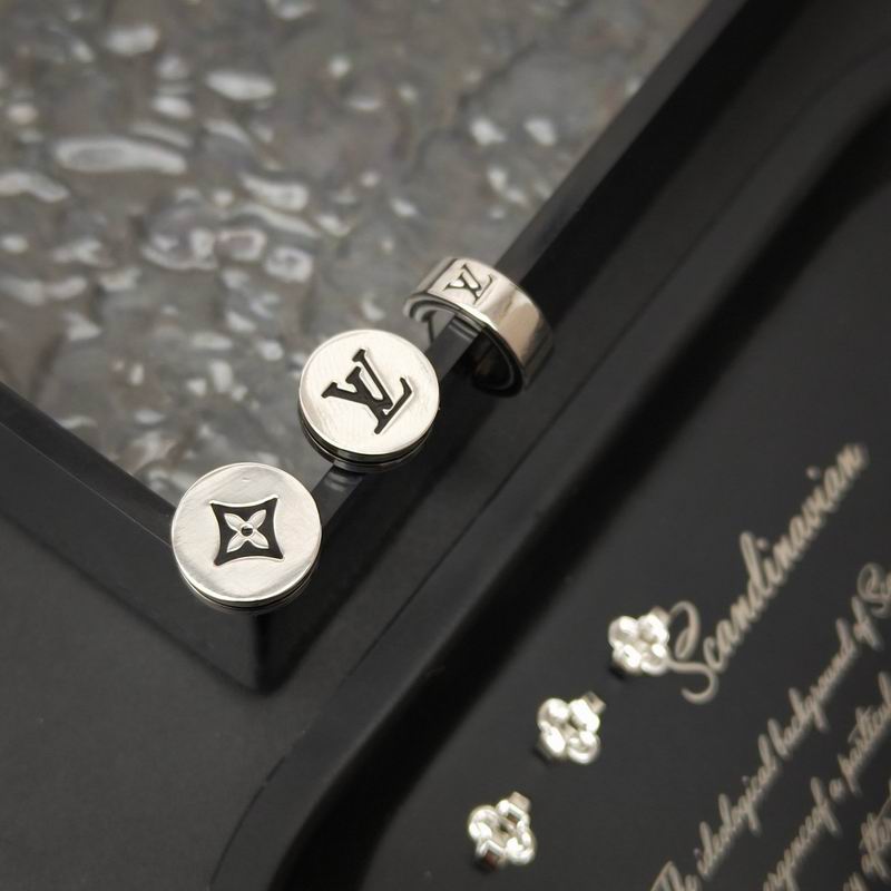 LV Earring 04yxh79 (2)