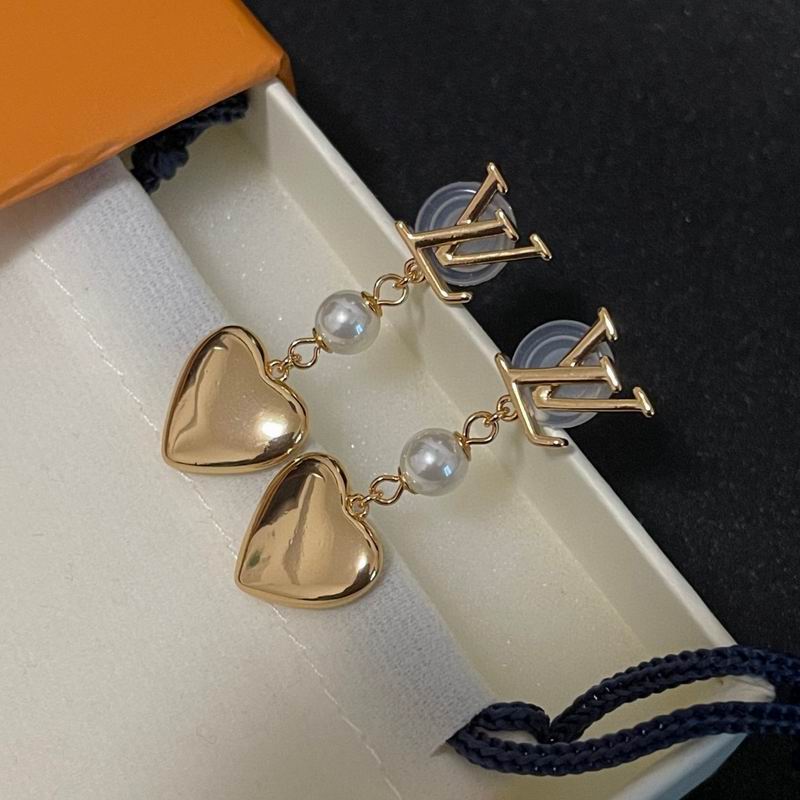 LV Earring 05yxh10 (3)