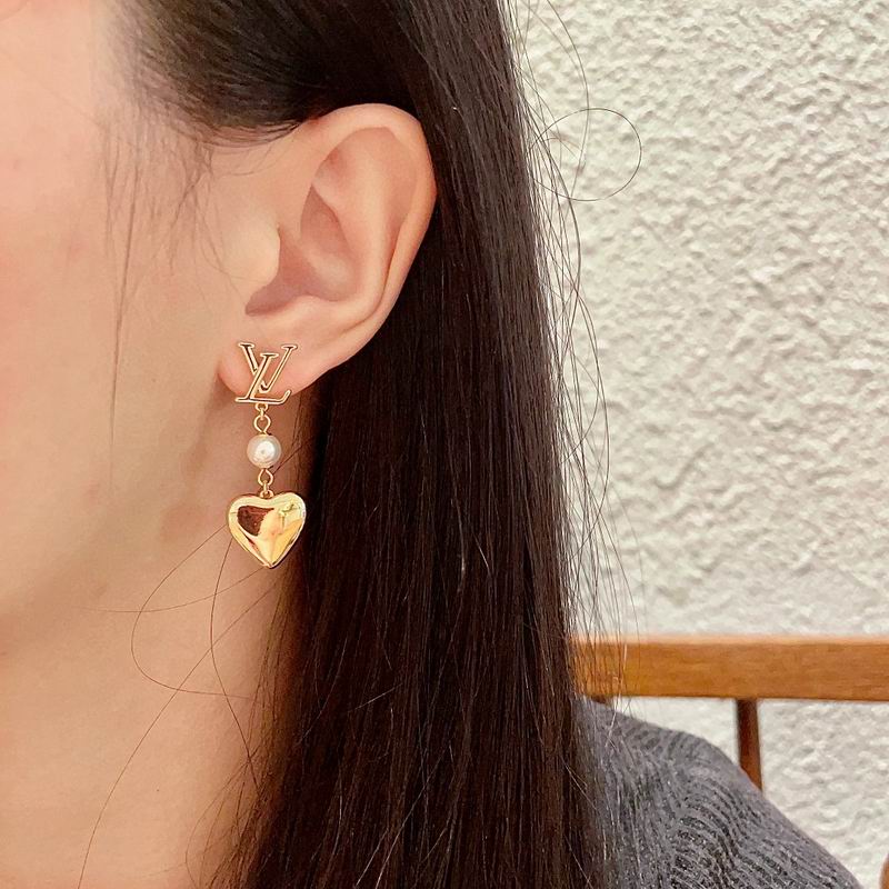 LV Earring 05yxh10 (4)