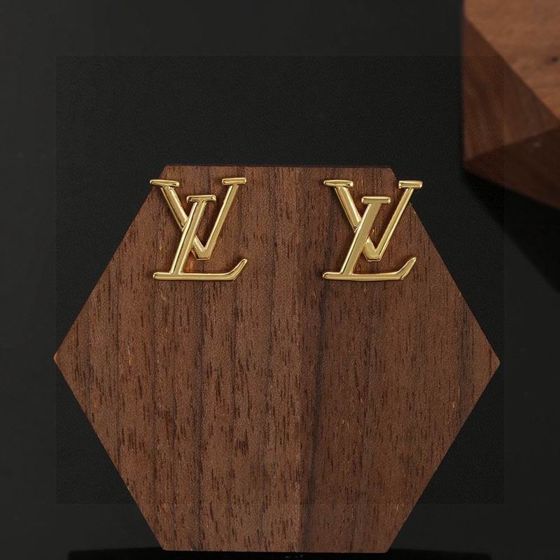 LV Earring 05yxh28 (3)