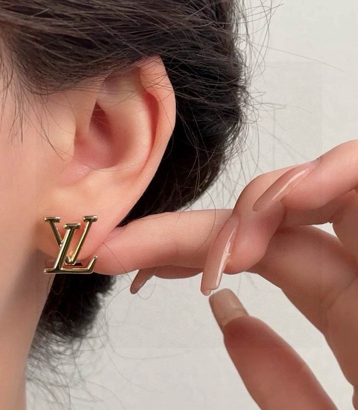 LV Earring 05yxh28 (5)