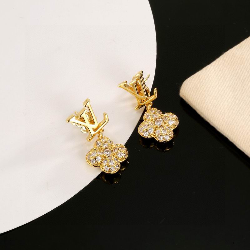 LV Earring 05yxh41 (4)