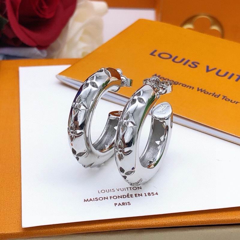 LV Earring 05yxh42 (2)