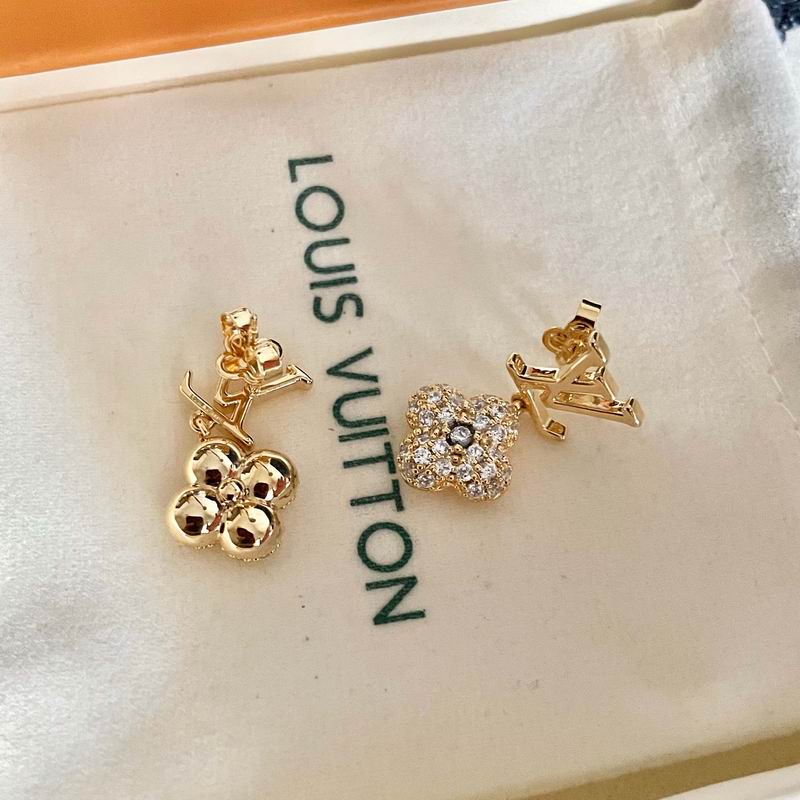 LV Earring 05yxh50 (2)
