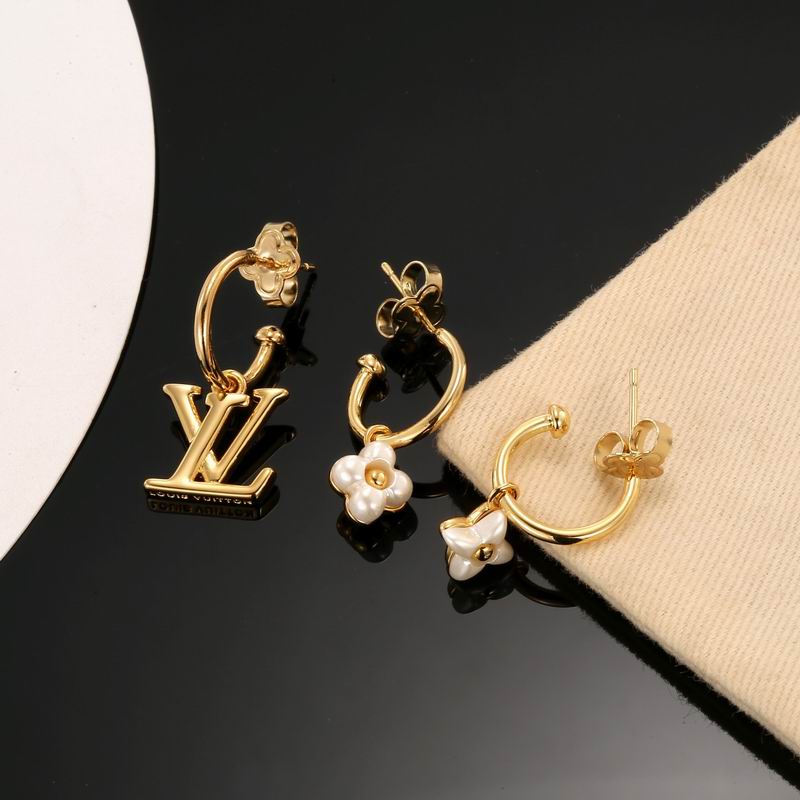 LV Earring 05yxh54 (1)
