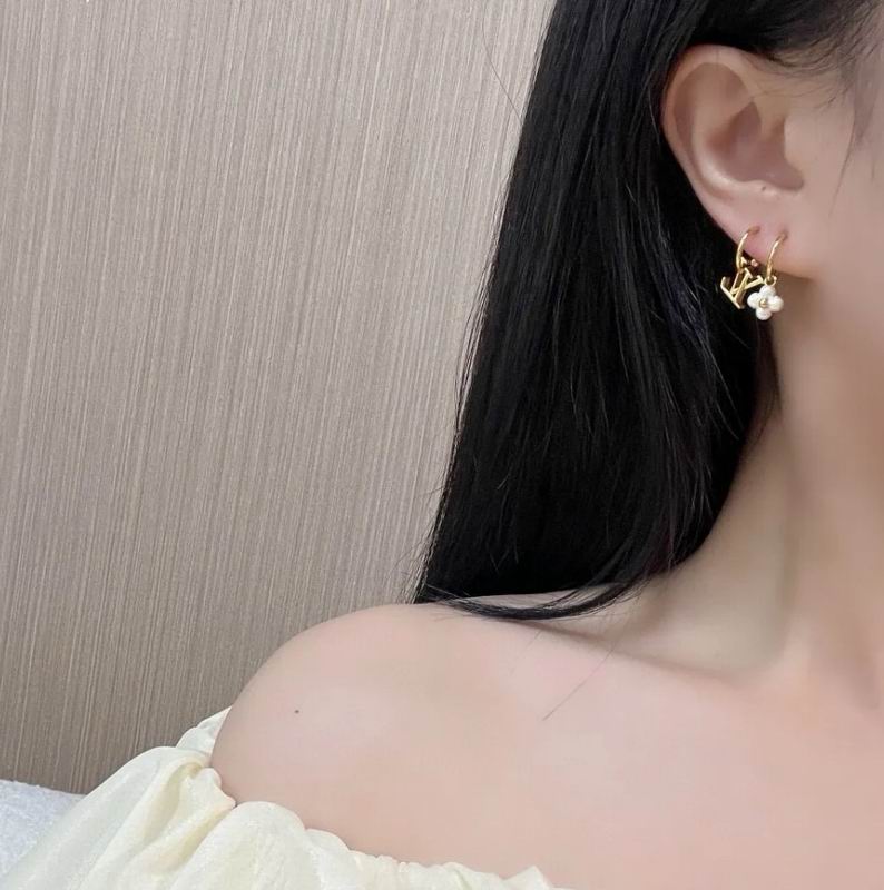 LV Earring 05yxh54 (7)