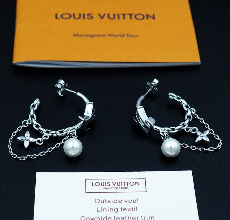 LV Earring 05yxh56 (5)