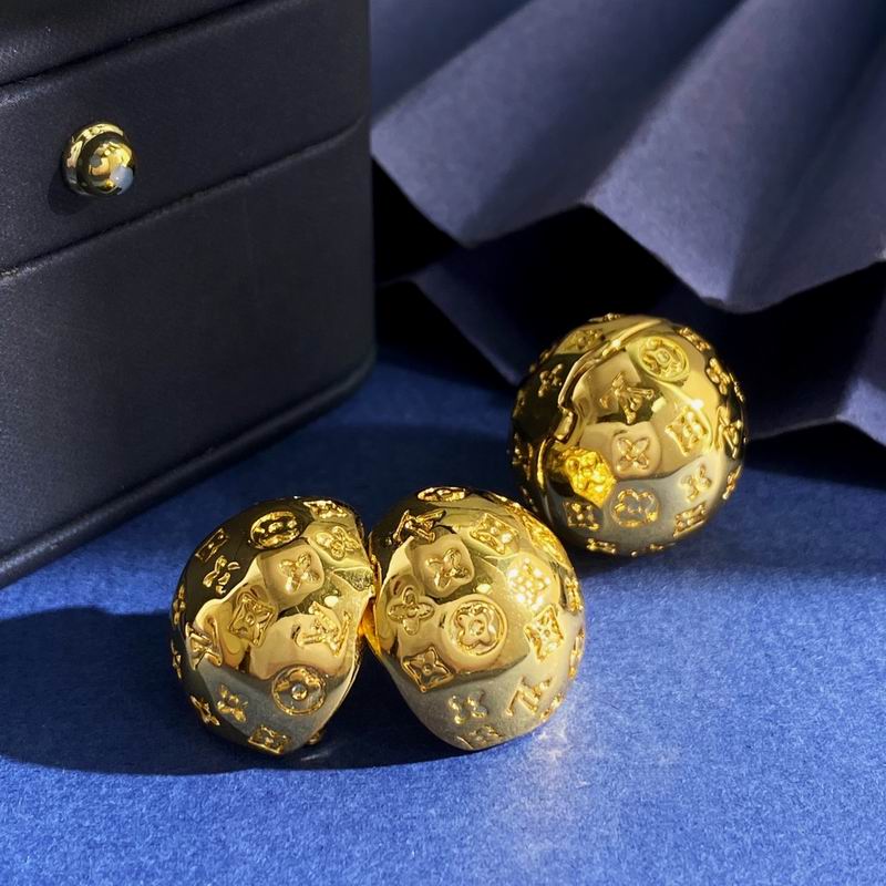 LV Earring 05yxh58 (2)