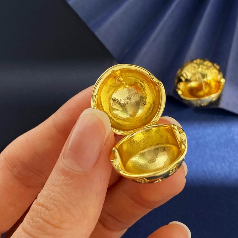 LV Earring 05yxh58 (3)