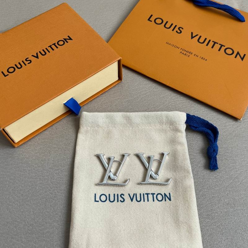 LV Earring 05yxh59 (1)