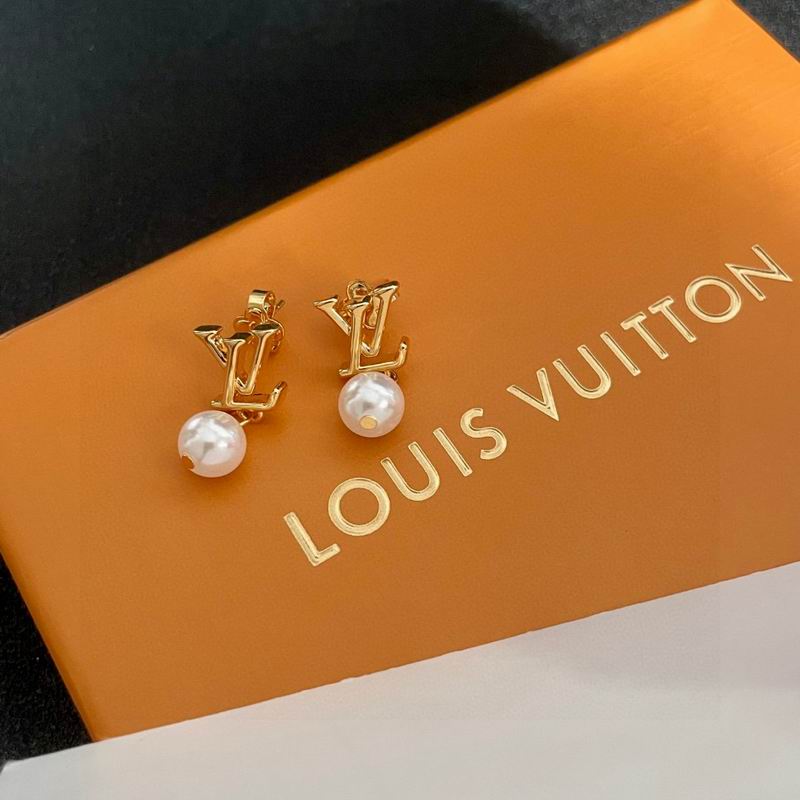 LV Earring 05yxh61 (2)