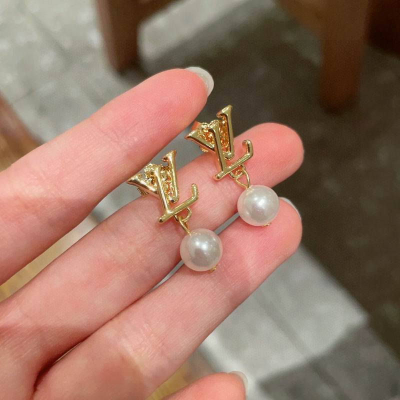 LV Earring 05yxh61 (6)