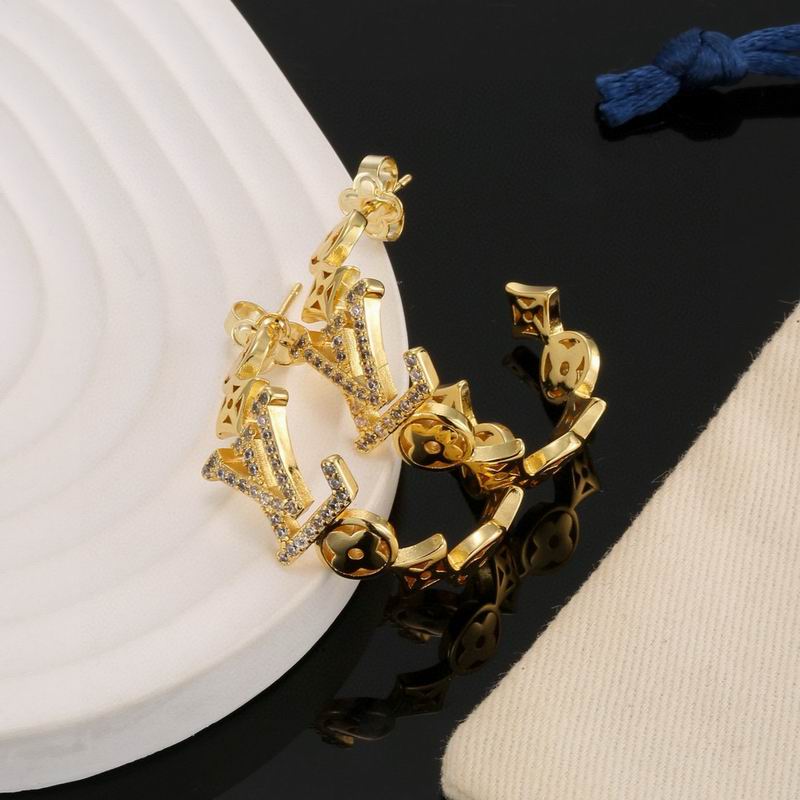 LV Earring 05yxh62 (2)