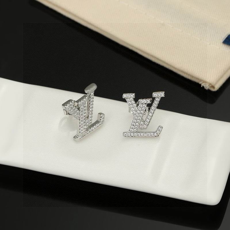 LV Earring 06yxh01 (3)