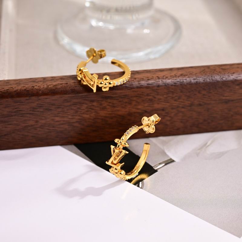LV Earring 07yxh04 (3)