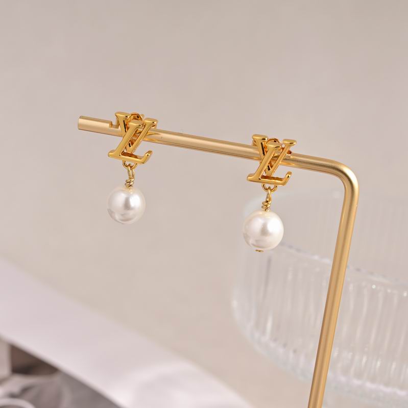 LV Earring 07yxh06 (4)