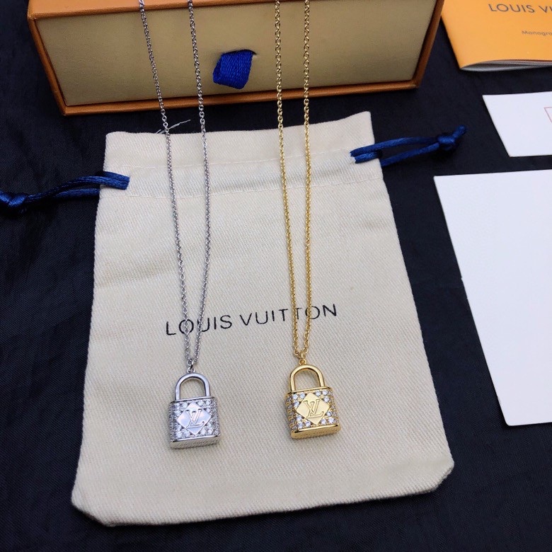 LV Necklace 04yxh09 (5)