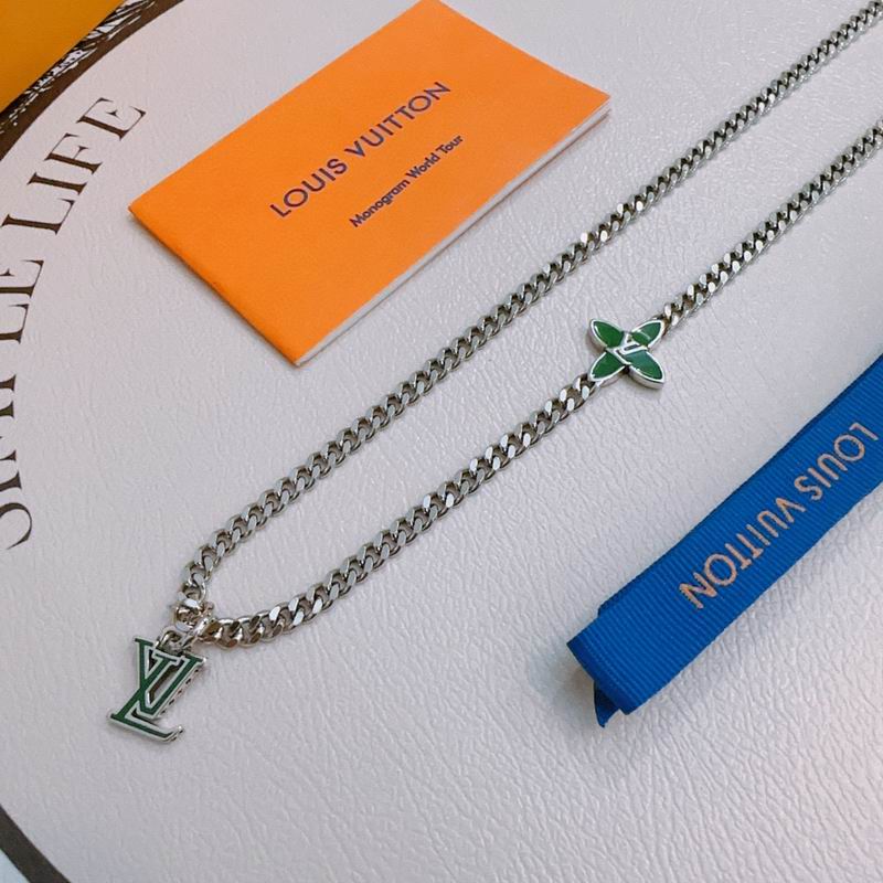LV Necklace 04yxh10 (4)