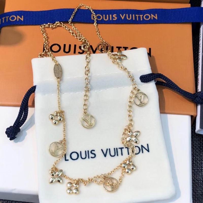 LV Necklace 04yxh100 (1)