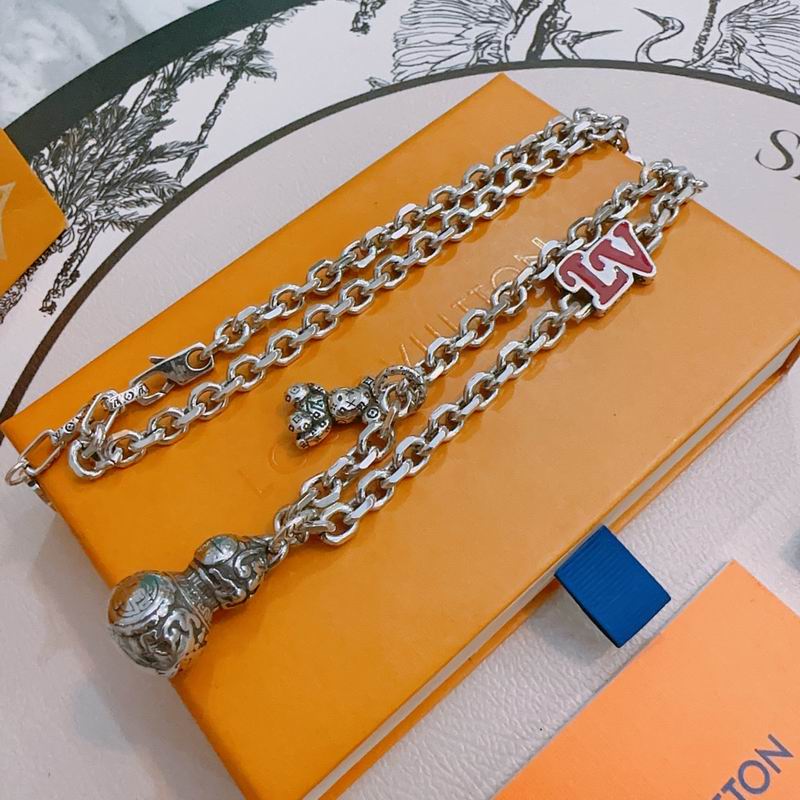 LV Necklace 04yxh102 (6)