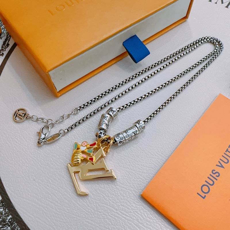 LV Necklace 04yxh103 (2)