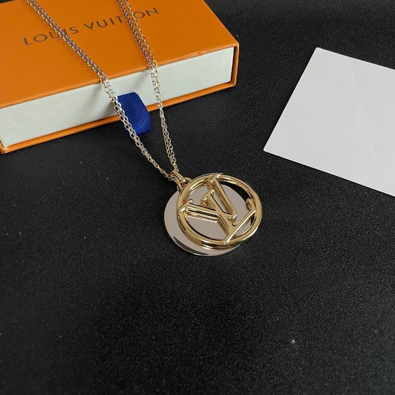 LV Necklace 04yxh104 (1)