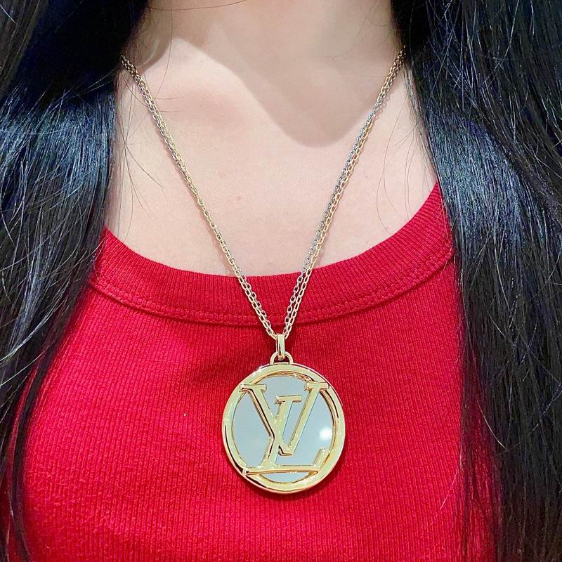 LV Necklace 04yxh104 (4)