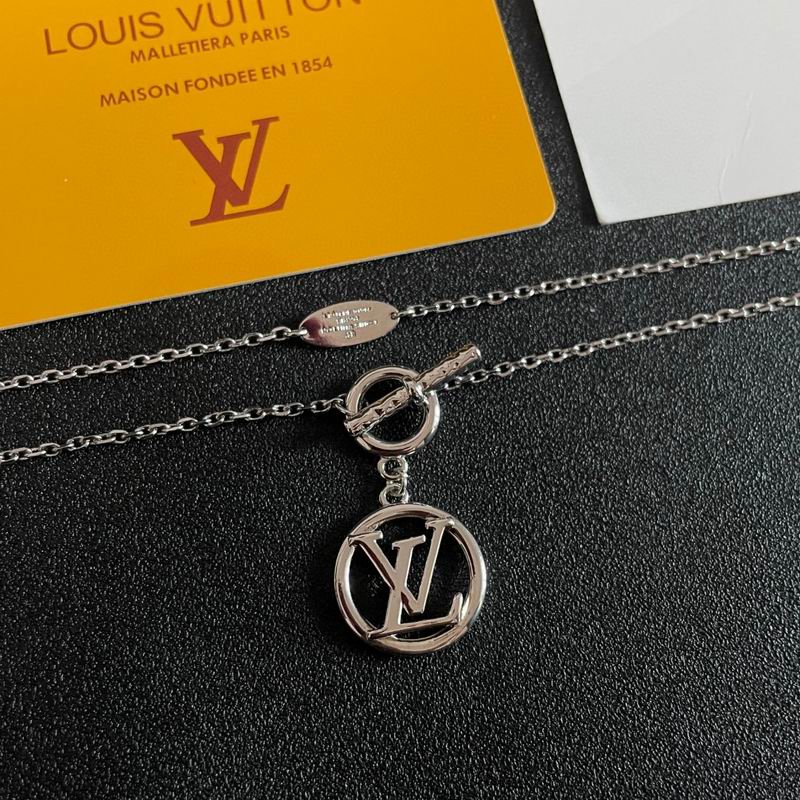LV Necklace 04yxh107 (7)