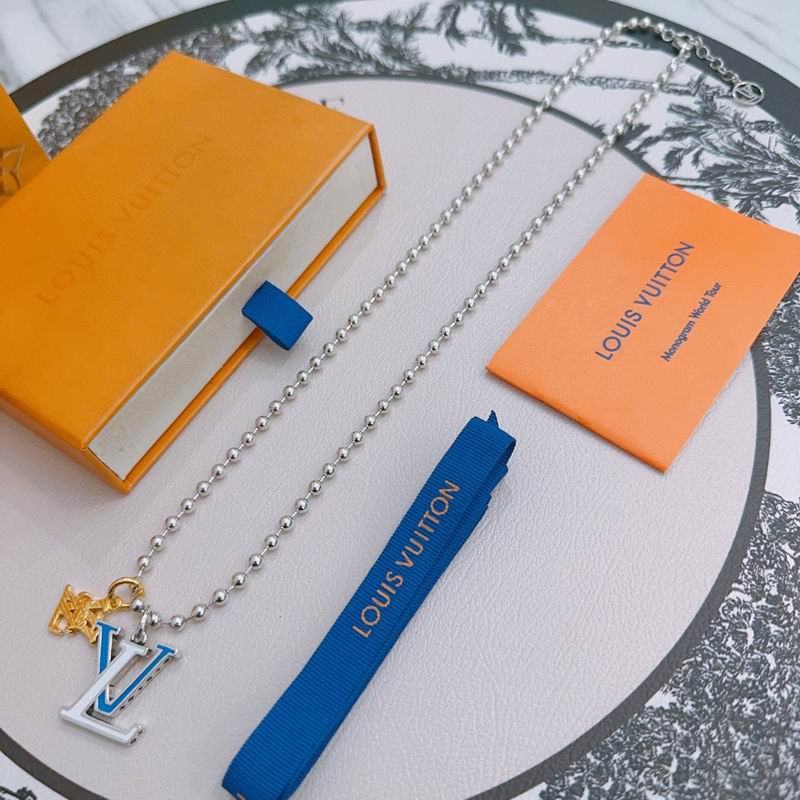 LV Necklace 04yxh114 (1)