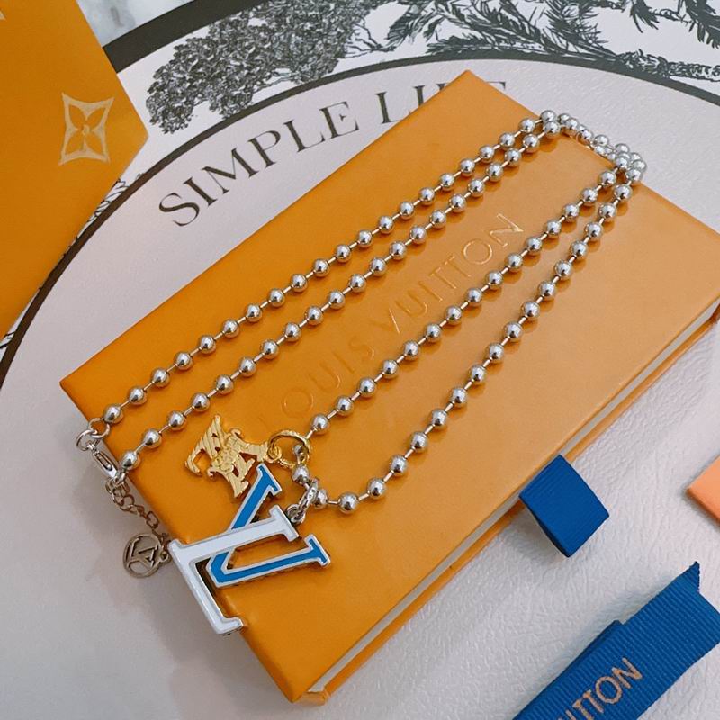 LV Necklace 04yxh114 (4)