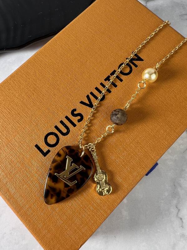 LV Necklace 04yxh118 (2)