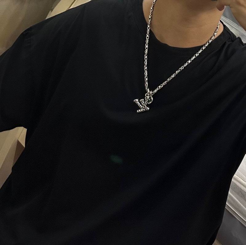 LV Necklace 04yxh119 (5)
