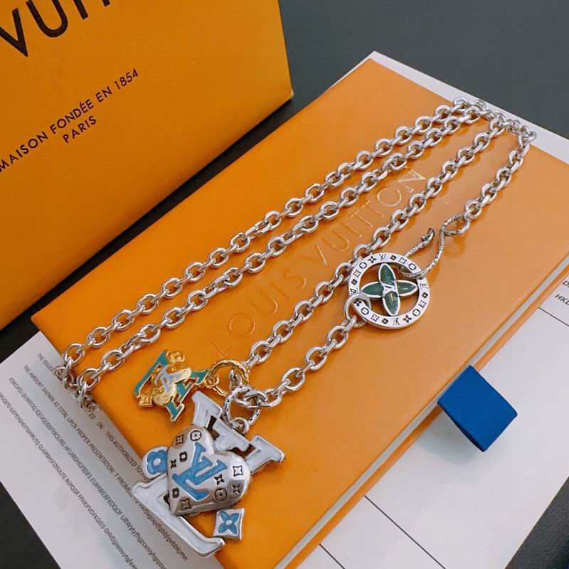 LV Necklace 04yxh124 (4)