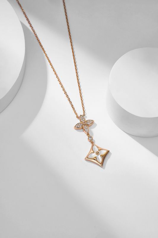 LV Necklace 04yxh23 (6)