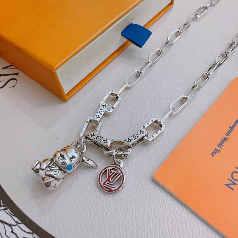 LV Necklace 04yxh55 (3)