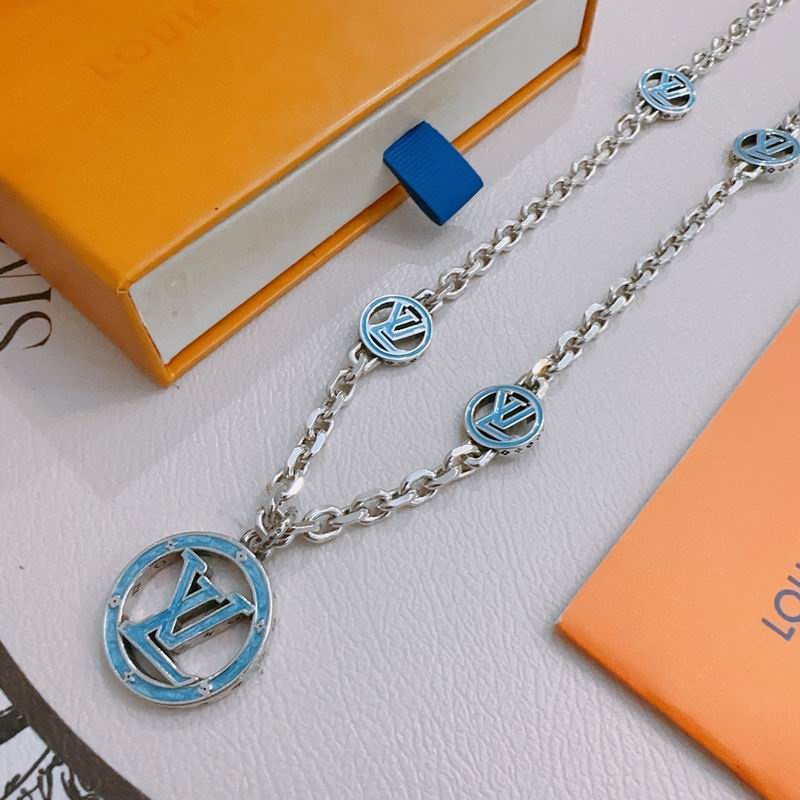 LV Necklace 04yxh56 (5)