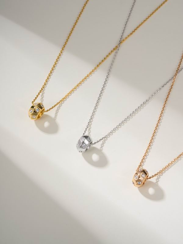 LV Necklace 04yxh83 (4)