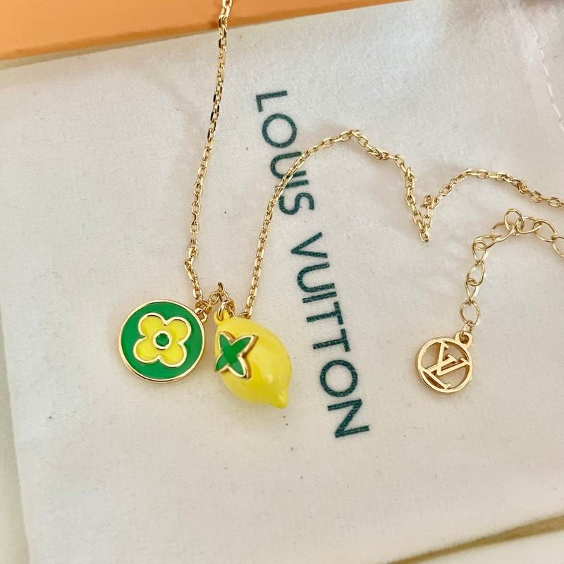 LV Necklace 04yxh98 (7)