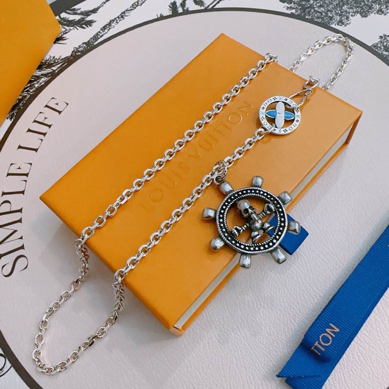LV Necklace 05yxh02 (5)