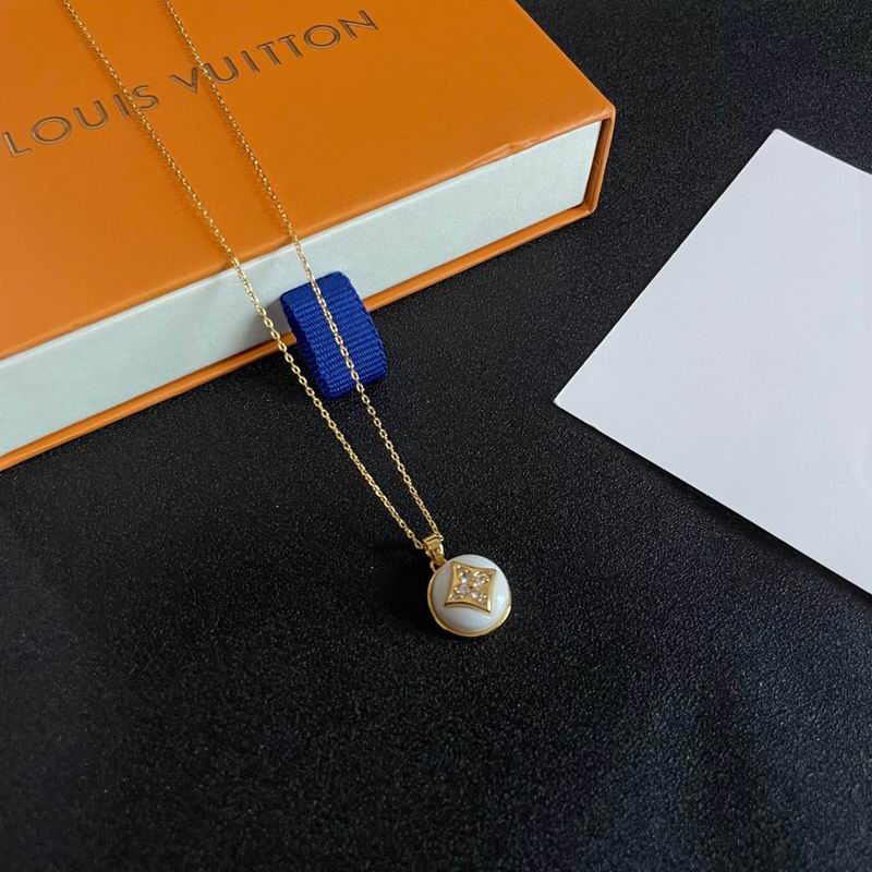 LV Necklace 05yxh103 (10)